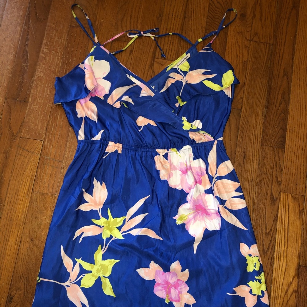 American Eagle Blue Floral Dress with Pockets